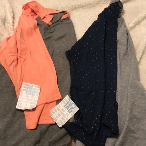 LuLaRoe Tops - Lularoe 2XL Randy 2 tops!!! Bundle!